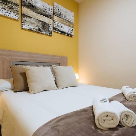 Cozy And Well Located Apartment In The Center Of เซบีญา ภายนอก รูปภาพ